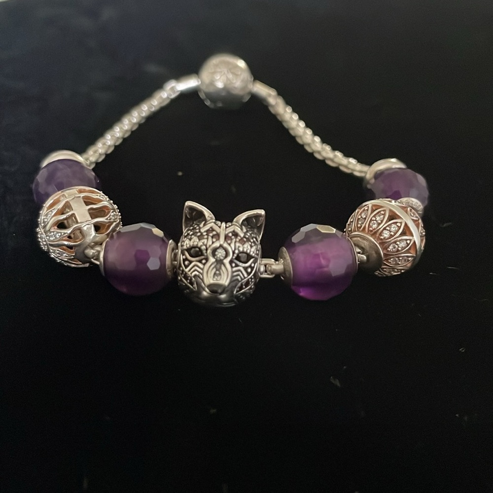 Thomas Sabo Sterling Silver Amethyst and wolf charm- & pink zircon - Picture 16 of 17